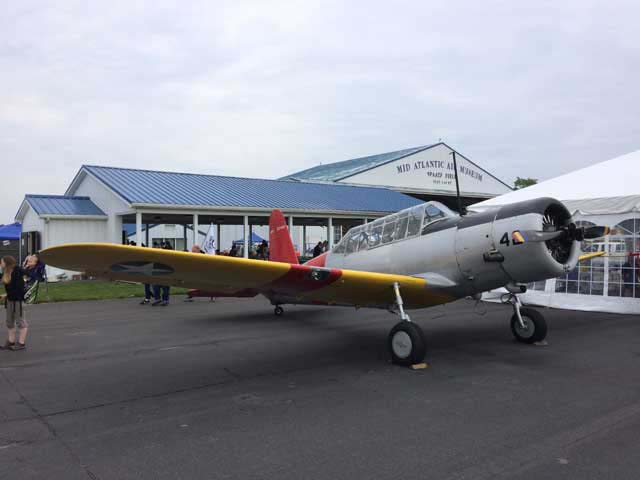 consolidated vultee airplane snv1 valiant