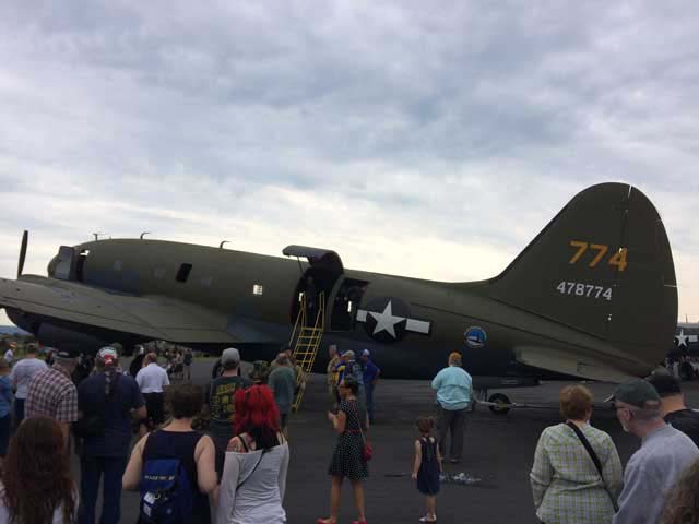 Curtiss Commando airplane